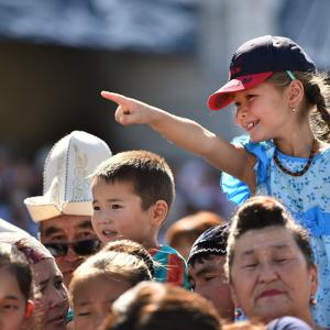 Глобальное исследование: Кыргызстан - не лучшее место для воспитания детей